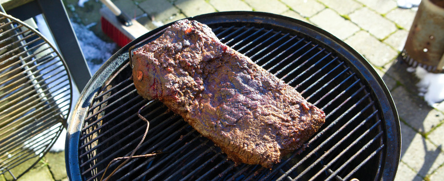 Brisket på grillen. 